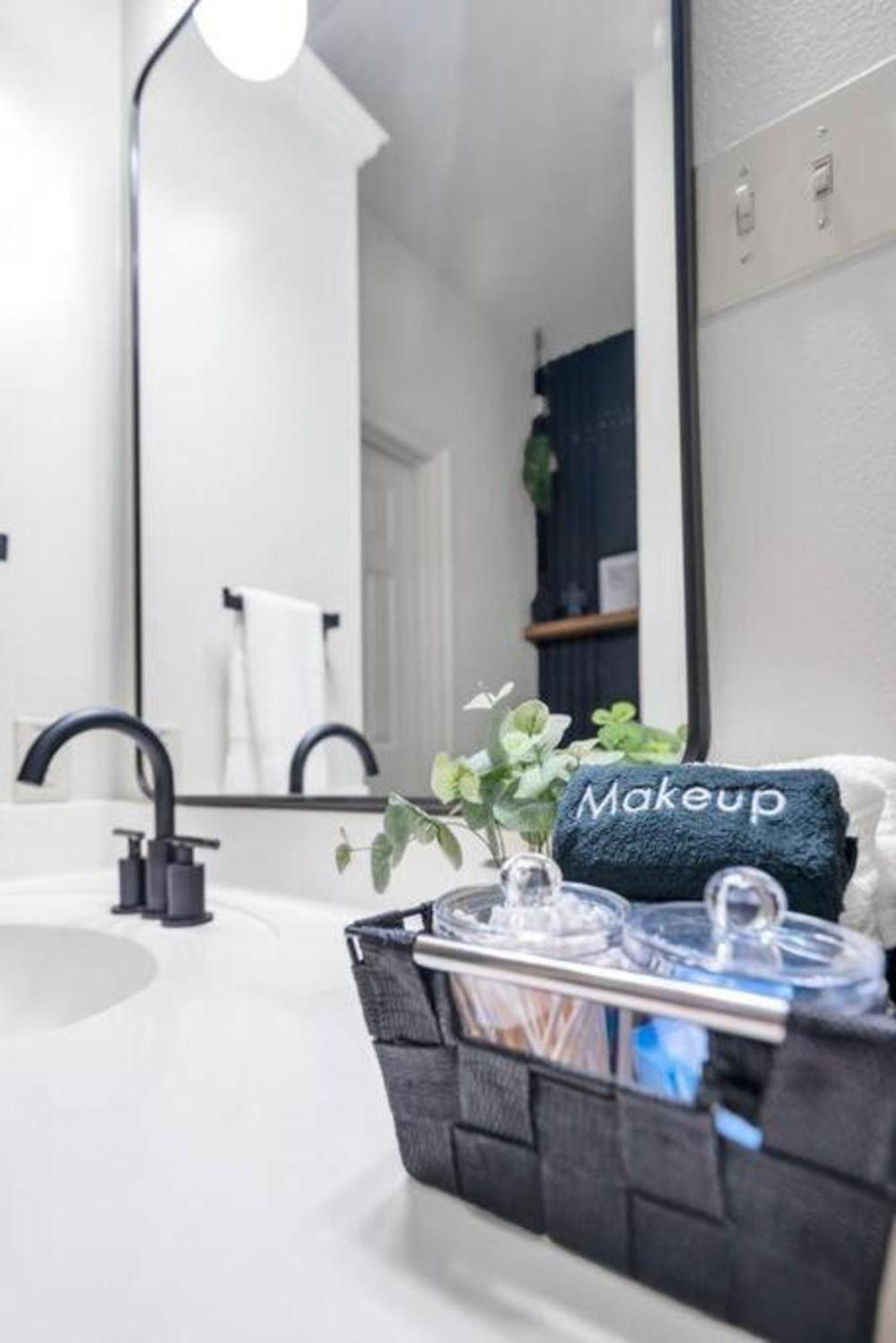 Stylish & Romantic Home, Long-Term Friendly, King Baton Rouge Luaran gambar